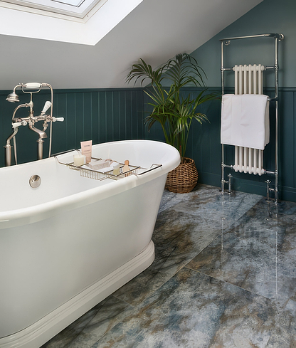 Lake Garda Minerale Pure Gloss Click Tile - Hyperion Tiles