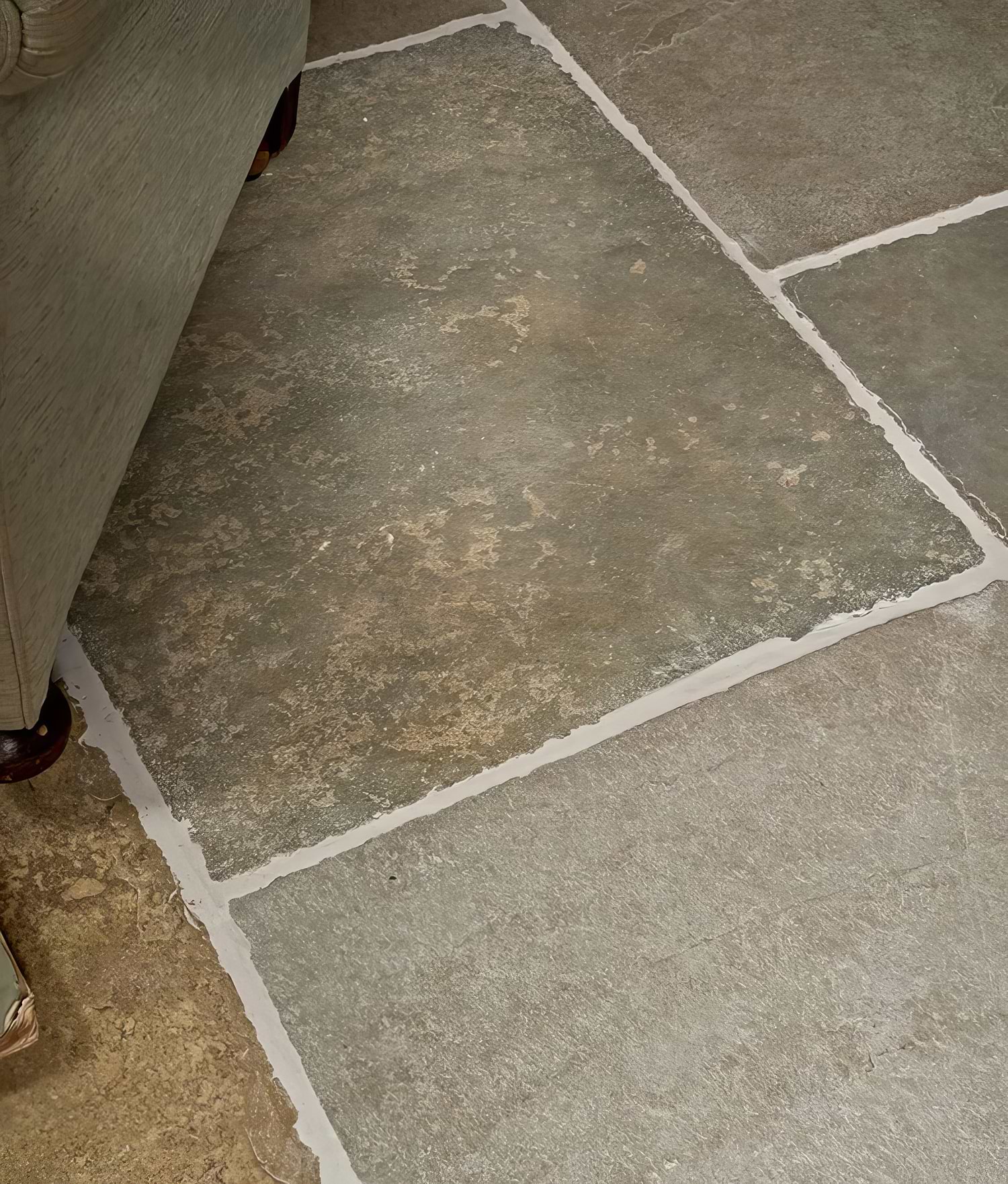 Old Paris Limestone Seasoned Finish - Hyperion Tiles