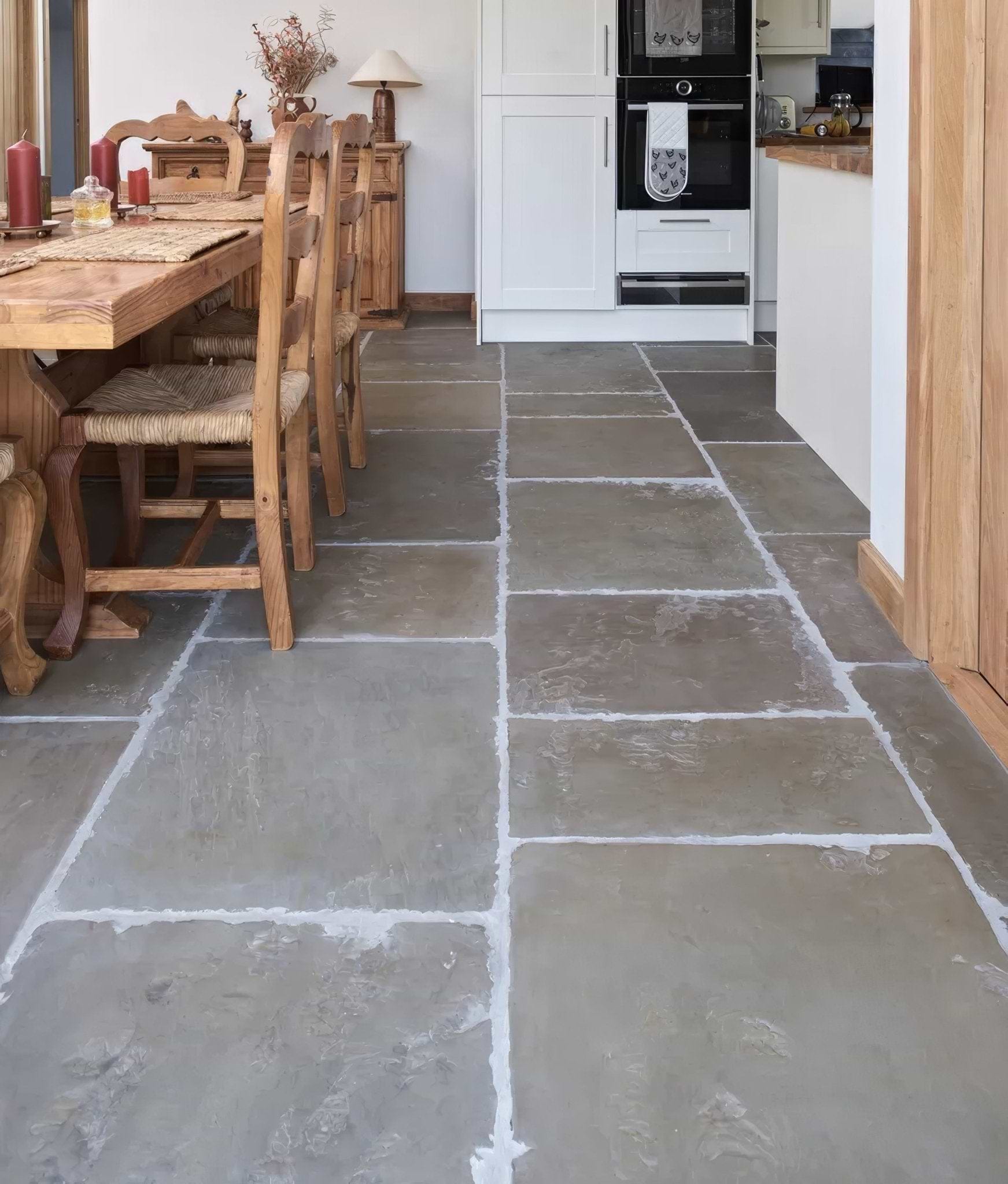 Old Westminster Sandstone Worn & Patinated Finish - Hyperion Tiles