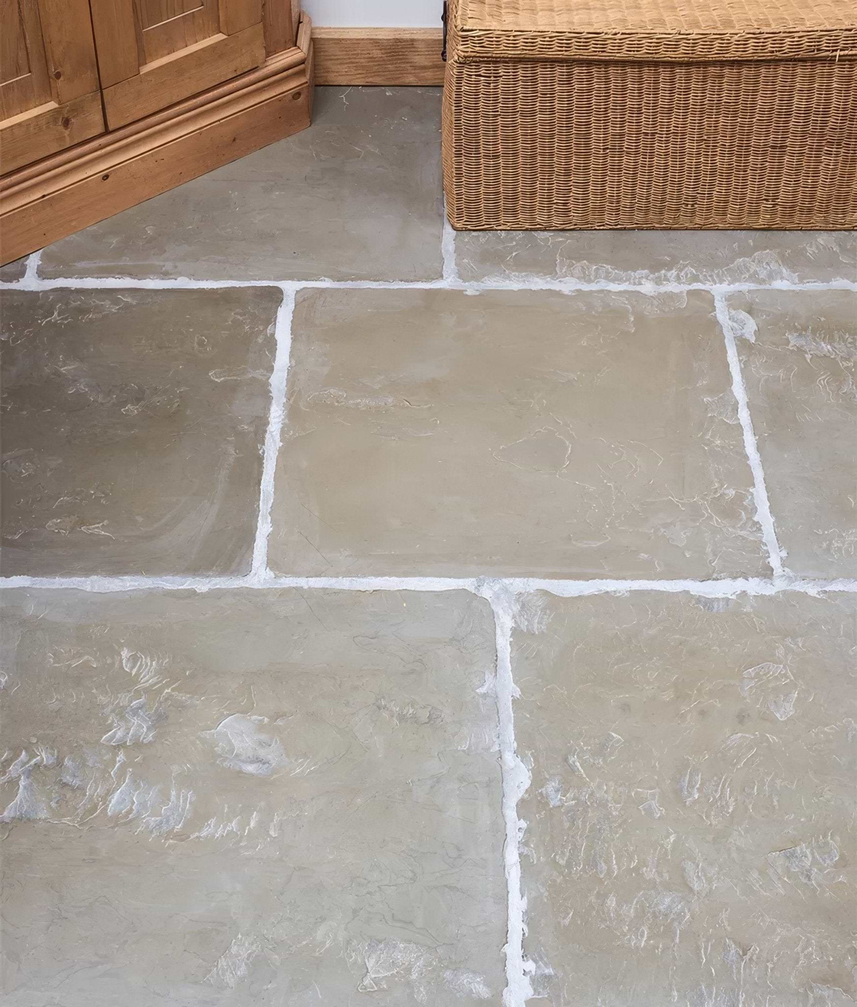 Old Westminster Sandstone Worn & Patinated Finish - Hyperion Tiles