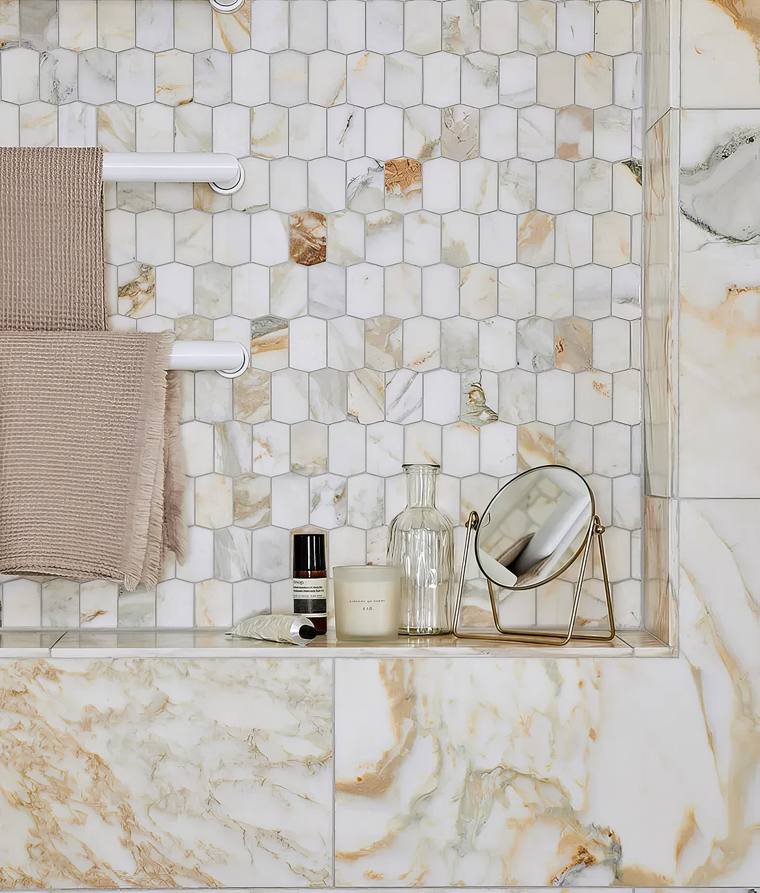 Palazzo Oro Marble Picket Mosaic - Hyperion Tiles