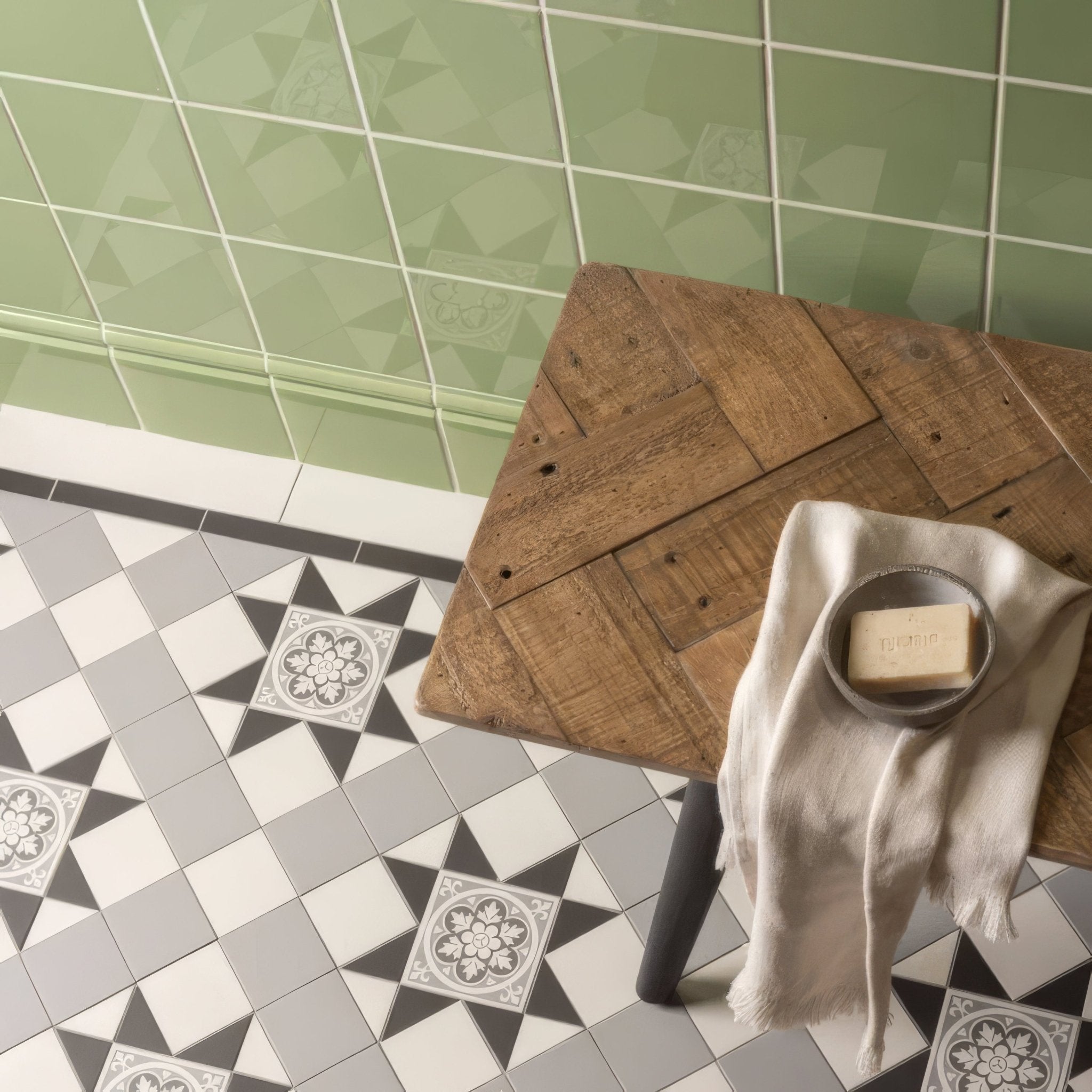 Palm Green Skirting Tile - Hyperion Tiles