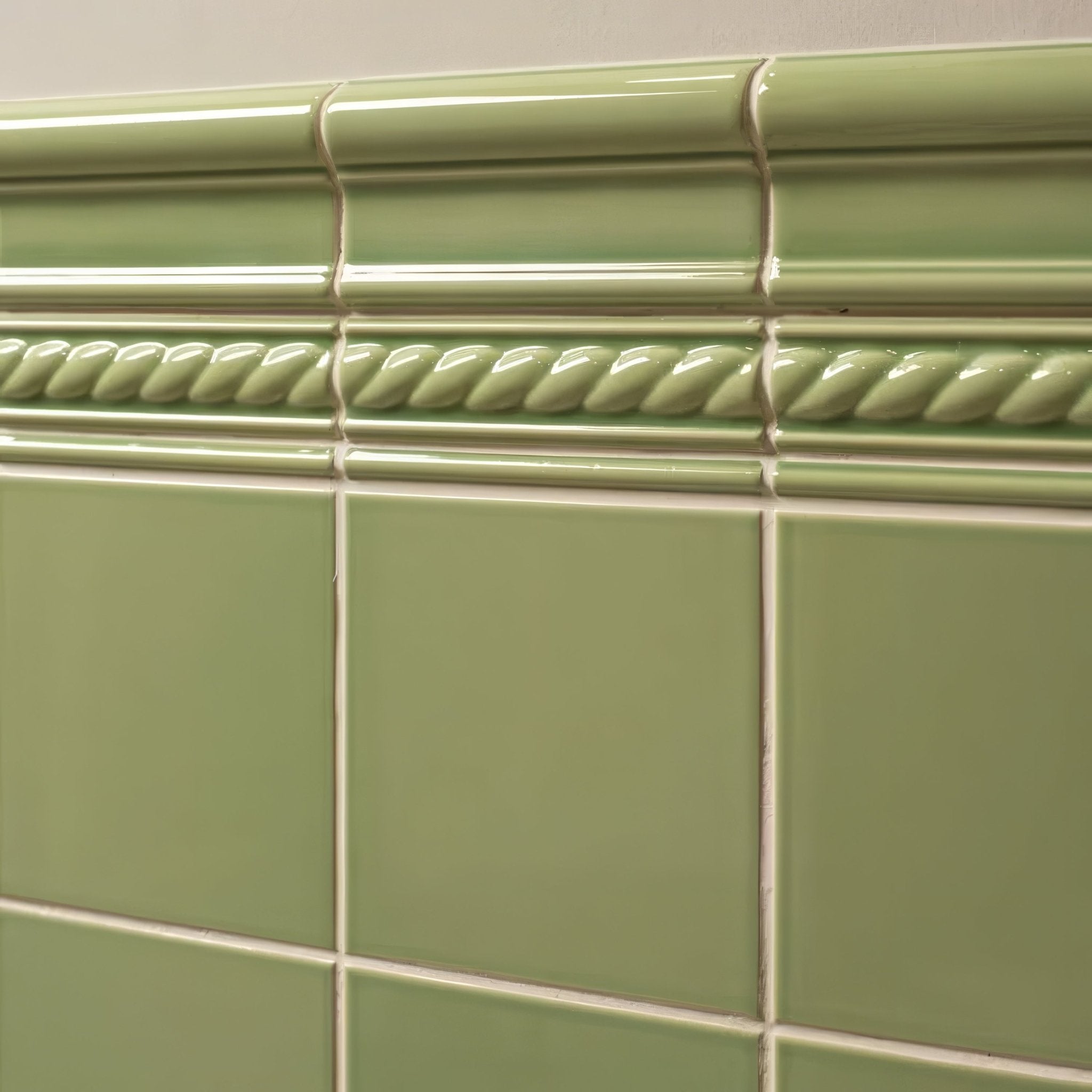 Palm Green Victoria Moulding - Hyperion Tiles