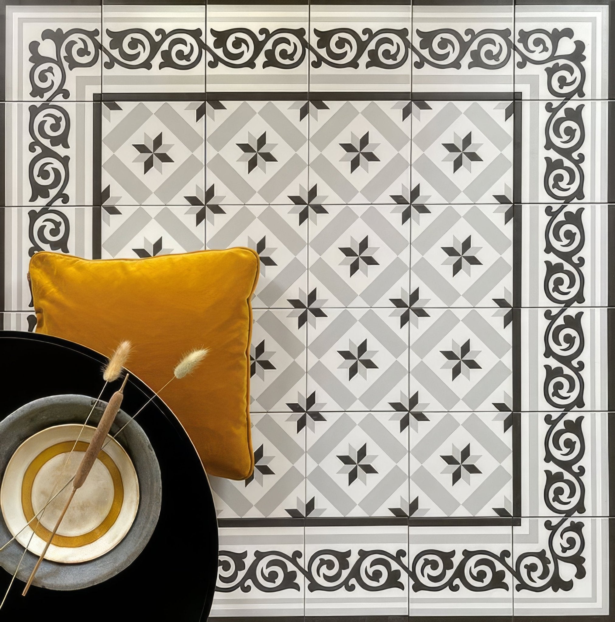 Patisserie Sucre Border - Hyperion Tiles