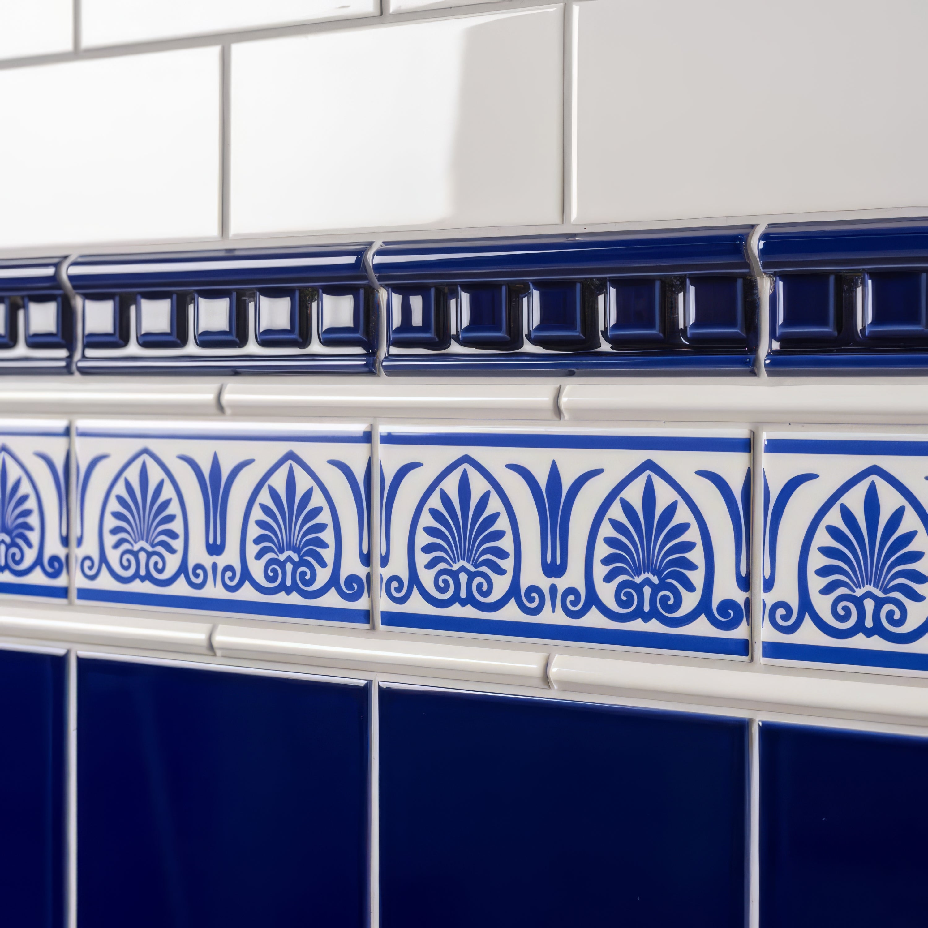 Brilliant White Omega Moulding - Hyperion Tiles