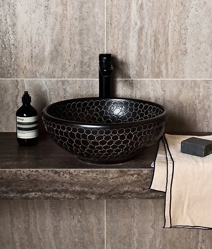 Sculpture Grande Porcelain Romano Veincut Light - Hyperion Tiles
