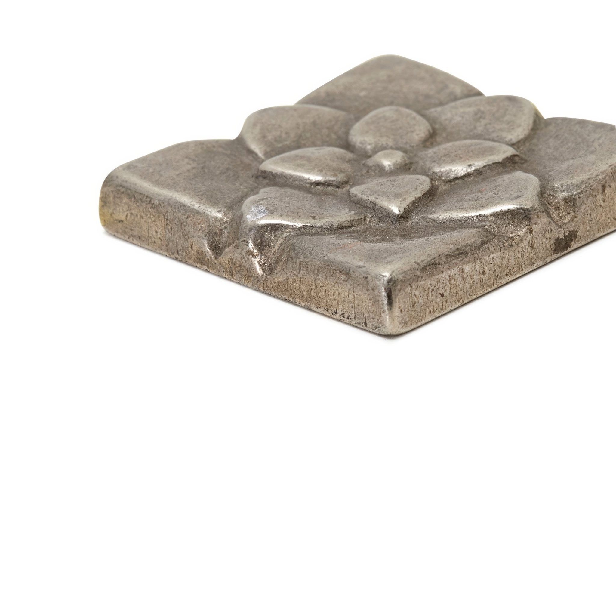 Small Foundry Lotus Inset - Hyperion Tiles