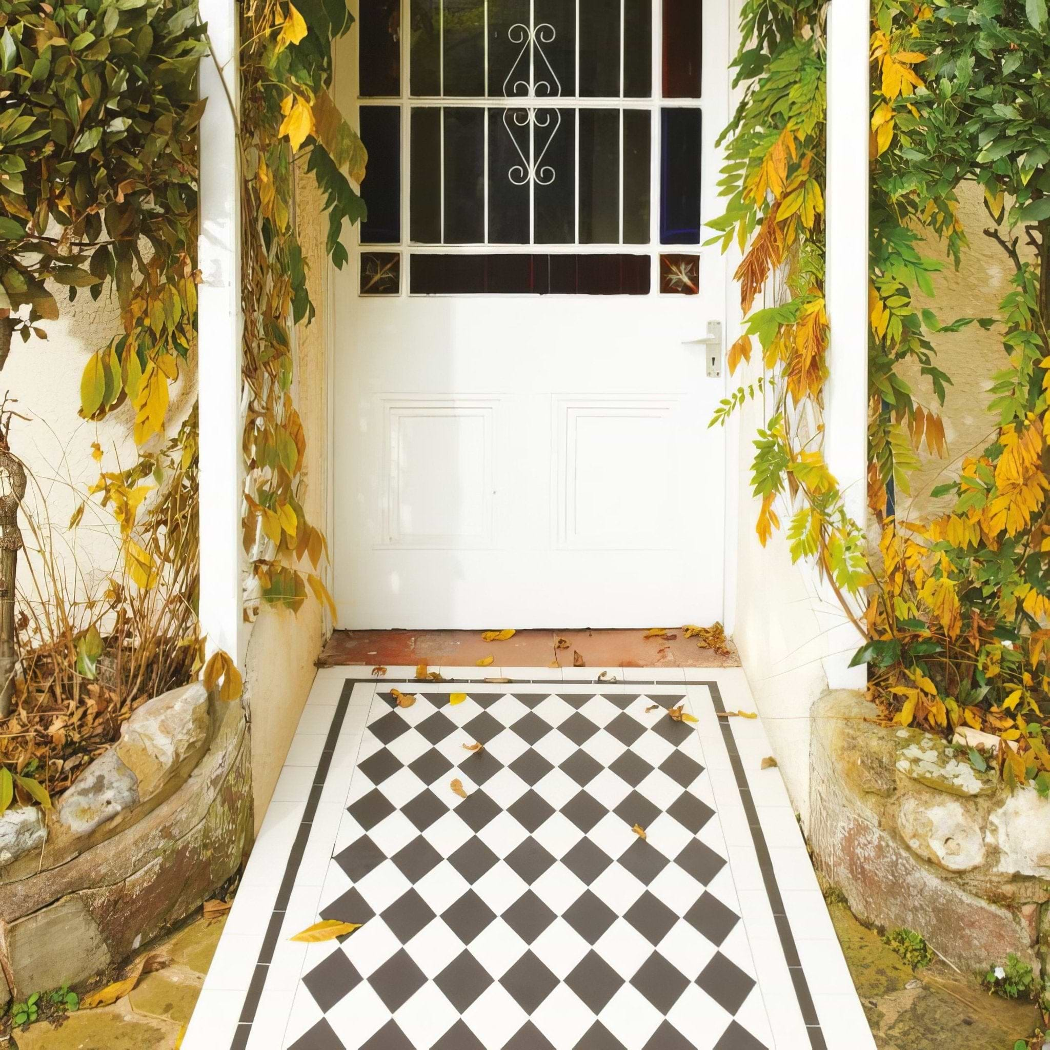 St Andrews Black and Dover White - Hyperion Tiles