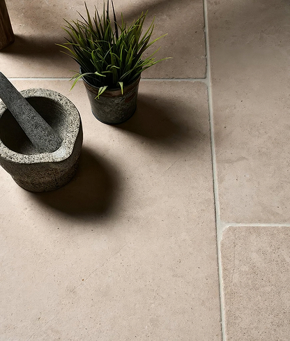 Swanage Limestone Tumbled Finish - Hyperion Tiles