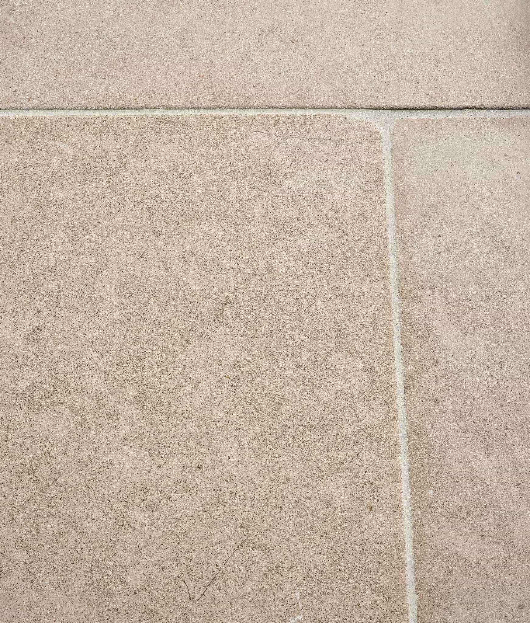 Swanage Limestone Tumbled Finish - Hyperion Tiles