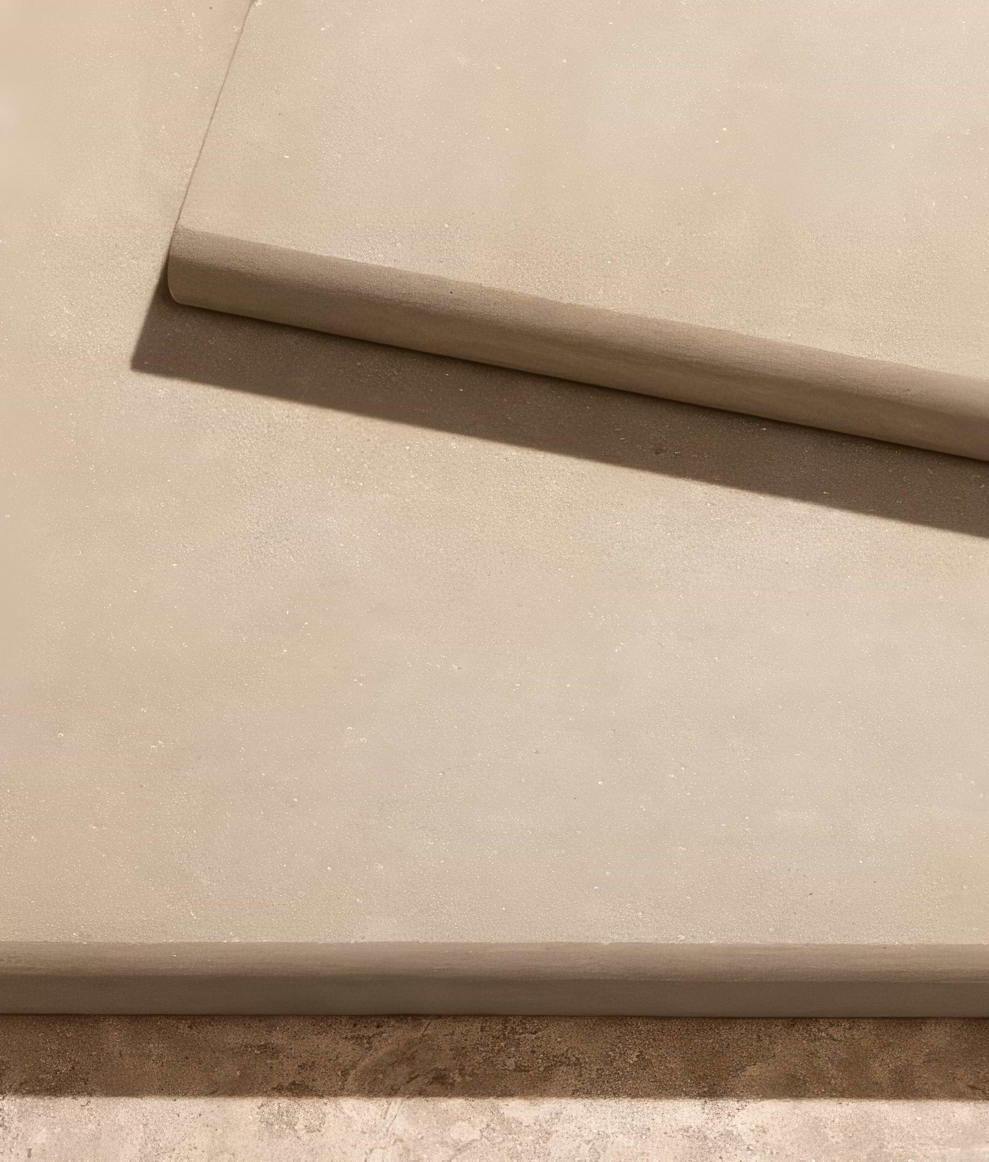 Trafalgar Sandstone Etched Bullnosed Coping By Hyperion Tiles