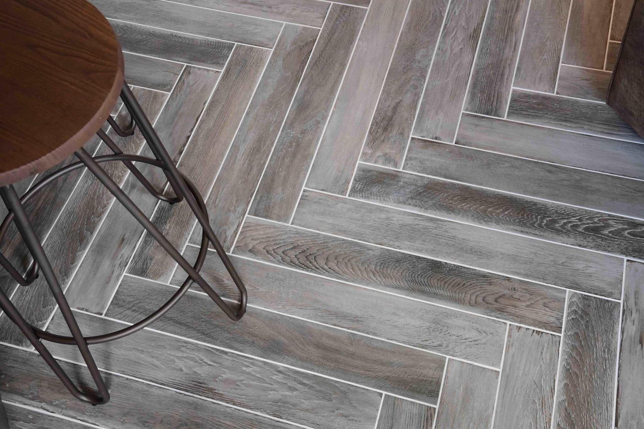 Tree - Age Grey - Hyperion Tiles