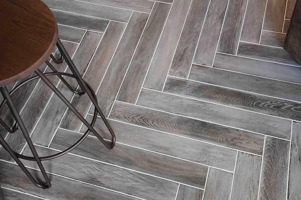 Tree - Age Grey - Hyperion Tiles