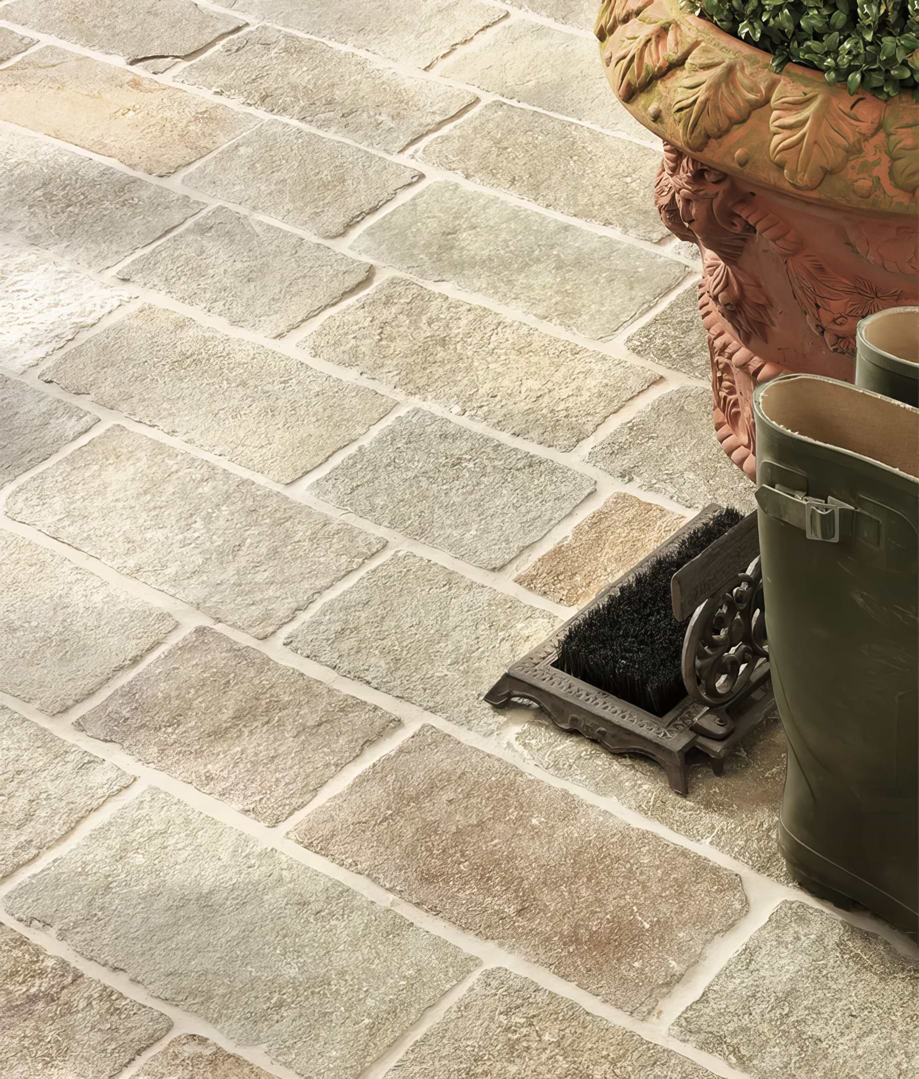 Farley Limestone Cobble Seasoned Finish - Hyperion Tiles