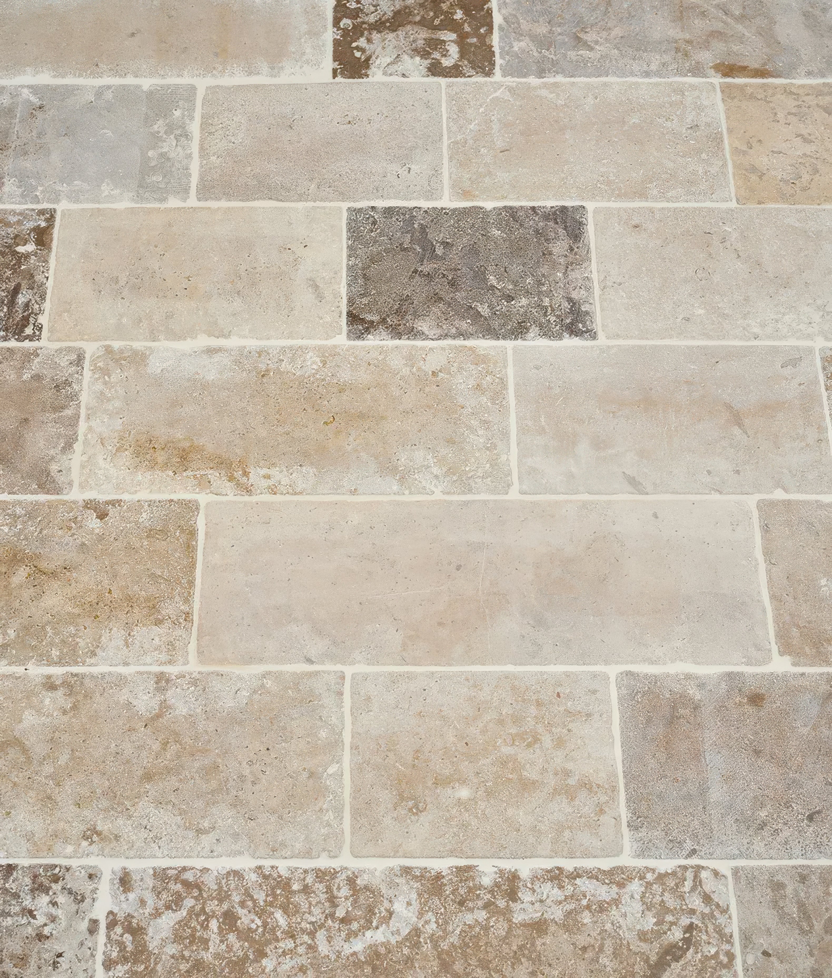 Medieval Bourgogne Limestone Cobbles Weathered Finish