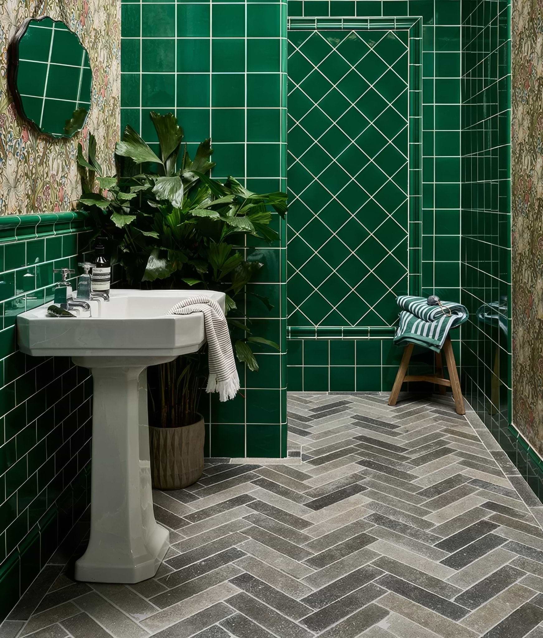Wall Ceramic Emerald Green Square Crackle Glaze - Hyperion Tiles