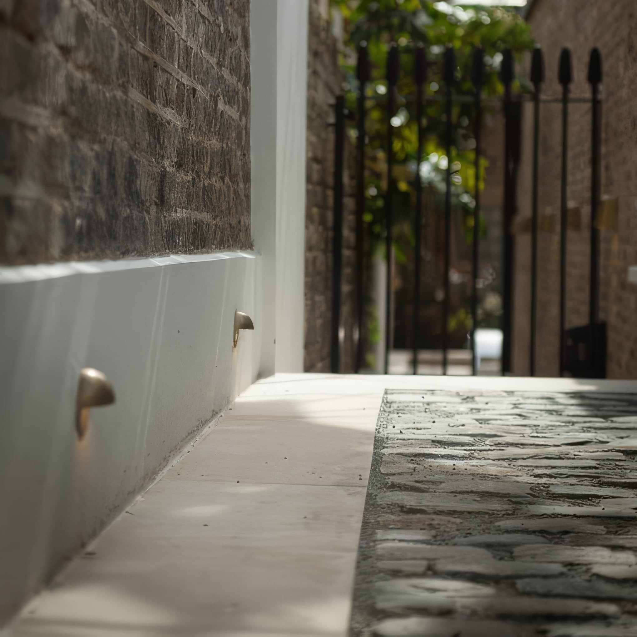 Windsor Sandstone Cobble Reclaimed & Sawn - Hyperion Tiles