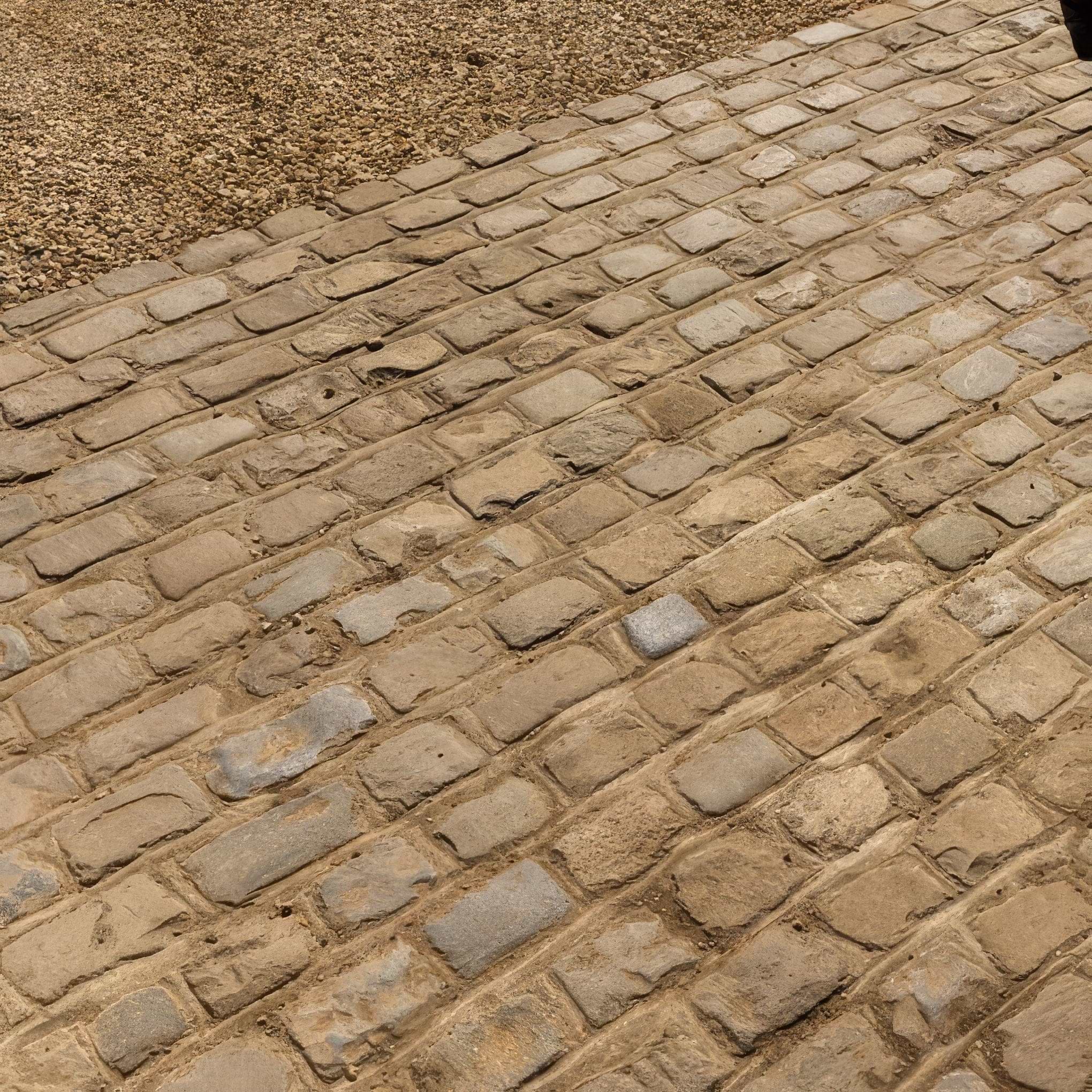 Windsor Sandstone Cobble Reclaimed & Sawn - Hyperion Tiles