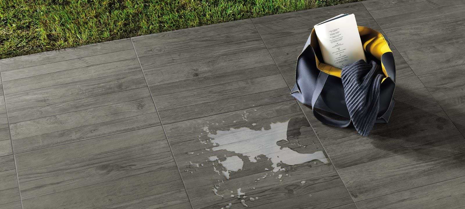 Axis Outdoor – Grey Timber 20mm - Hyperion Tiles