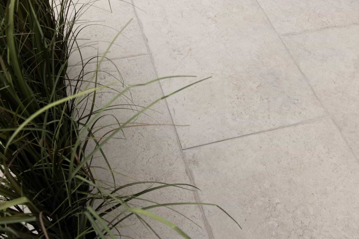 Brit Stone Minster Porcelain 60 x 90cm - Hyperion Tiles