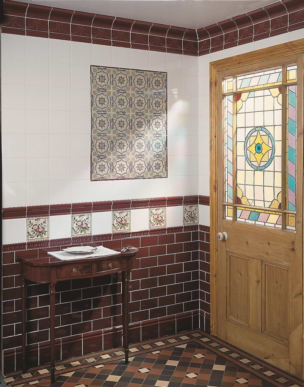 Burgundy Plain Cornice - Hyperion Tiles