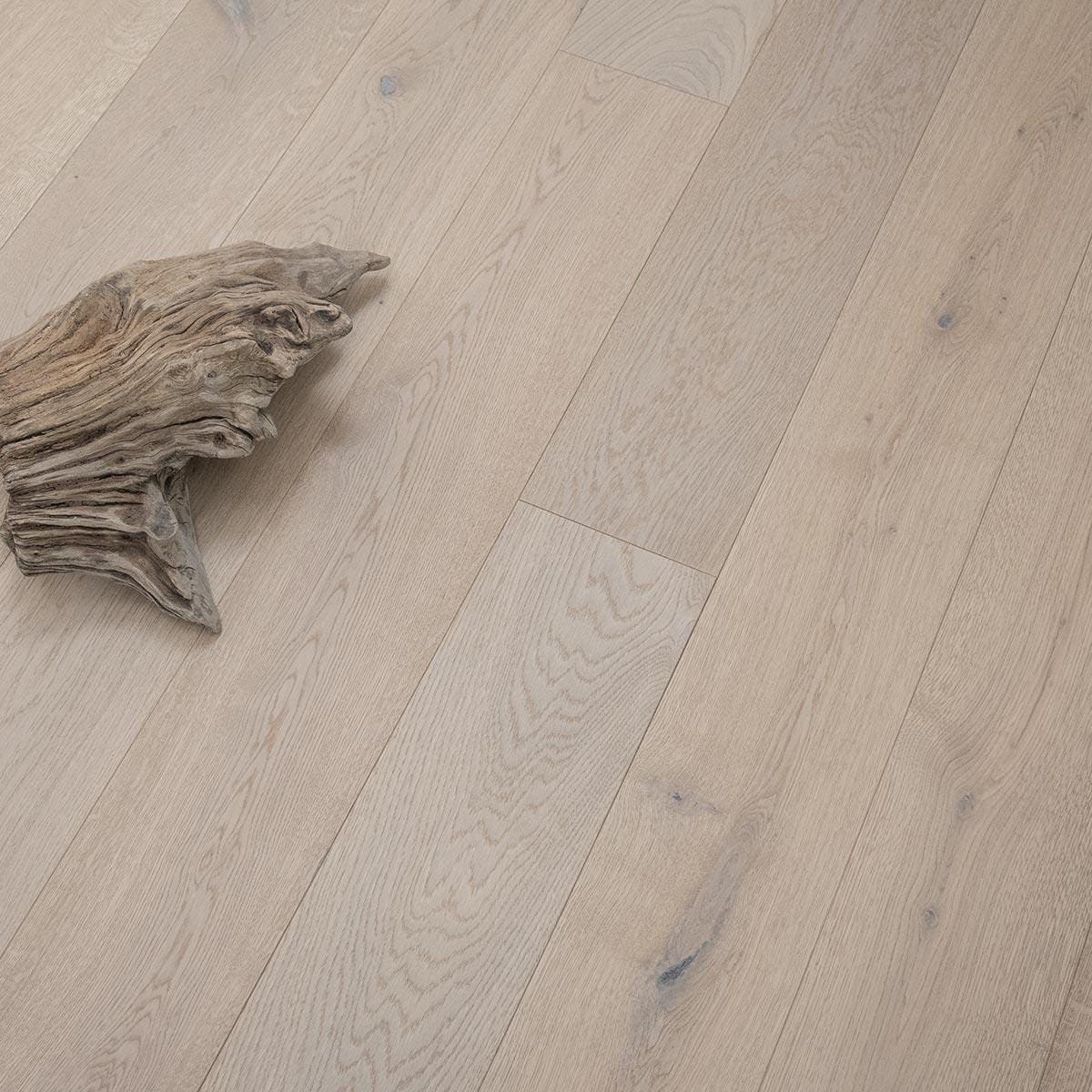 Hyperion Tiles Engineered Flooring 190 x 1900 x 14mm Sold by 2.888m2 DC204 Shore Drift Oak