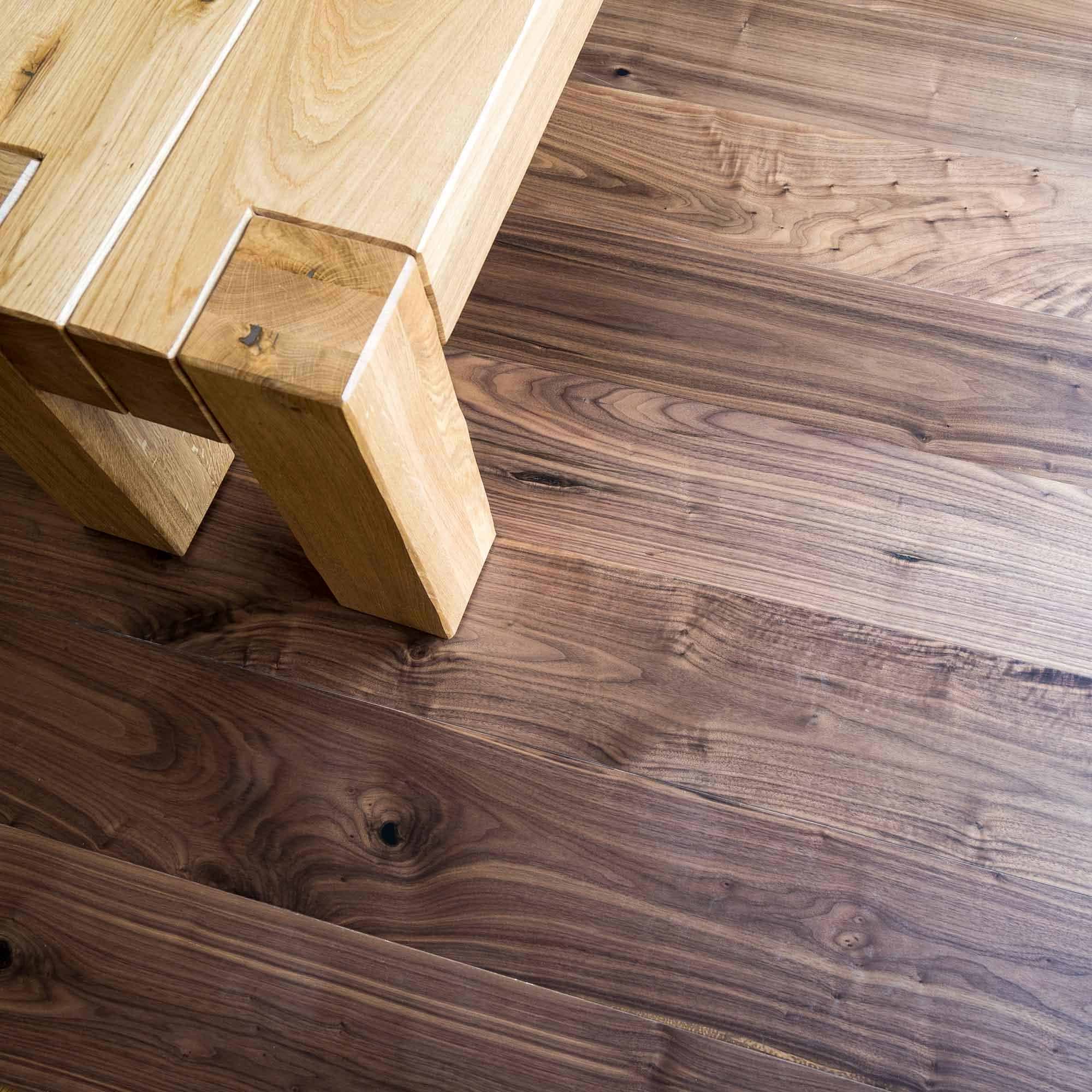 DC205 American Black Walnut - Hyperion Tiles