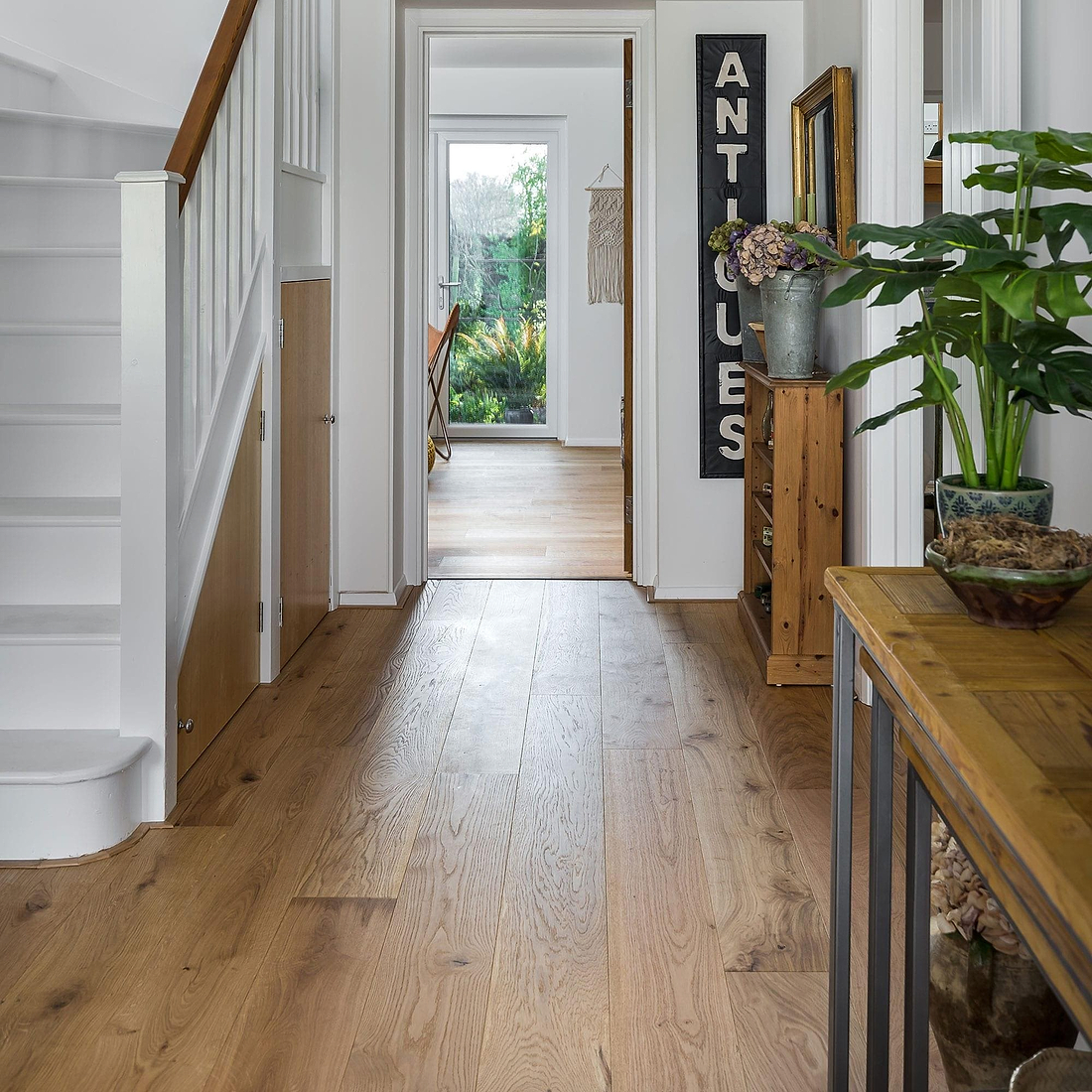Eiger Oak Brushed &amp; Hardwax Oiled - Hyperion Tiles