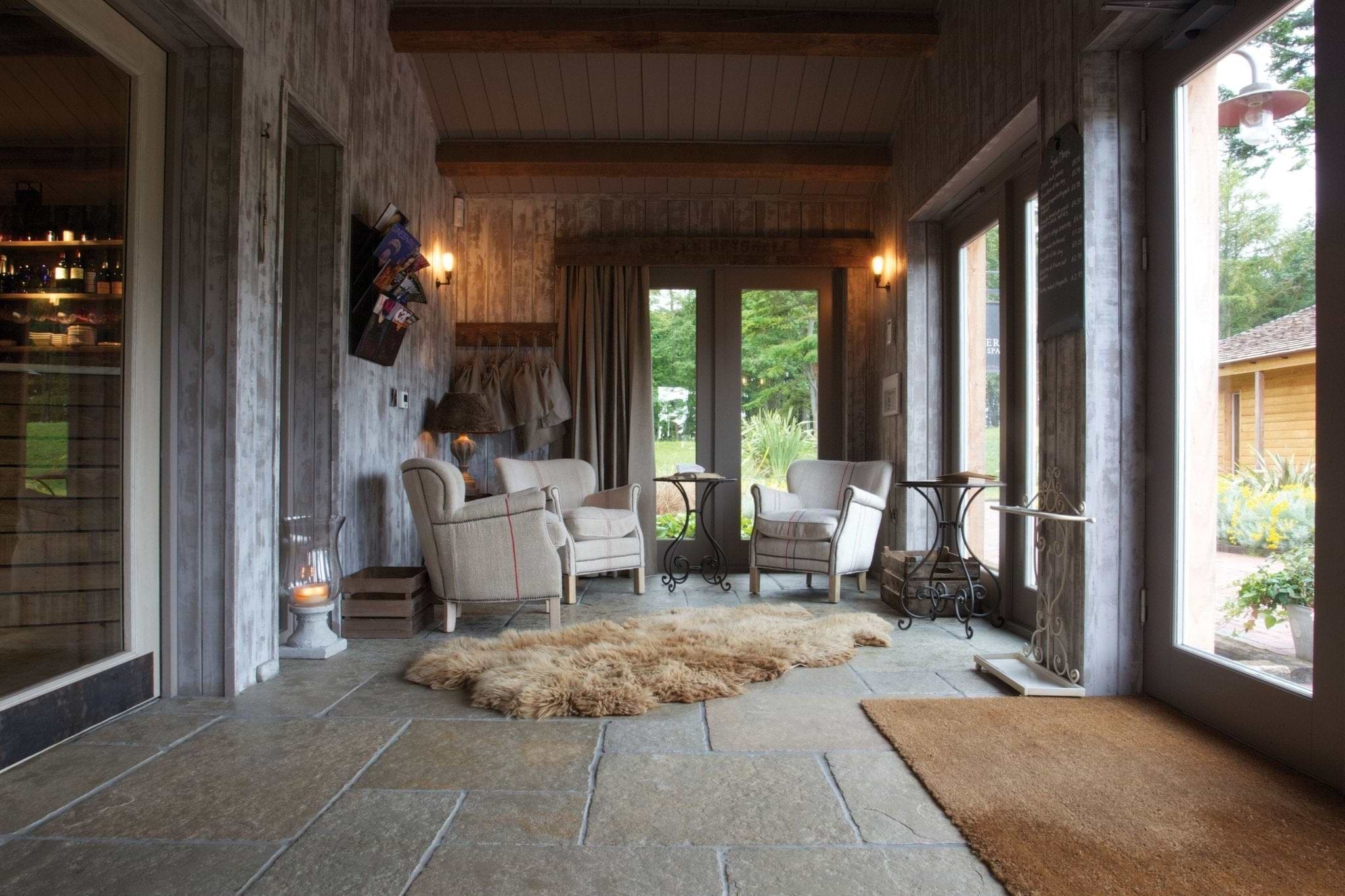 Farley Limestone Seasoned Finish - Hyperion Tiles