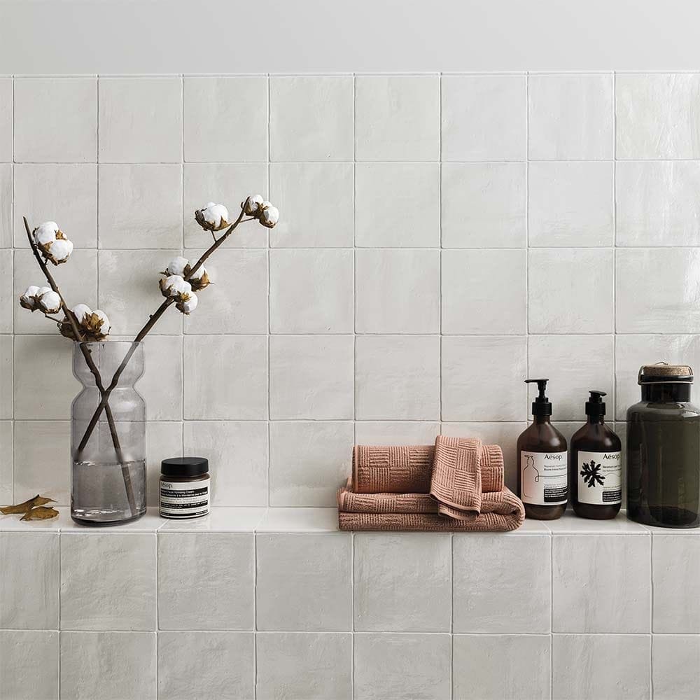 Flash White Gloss Ceramic Wall 130x130mm - Hyperion Tiles