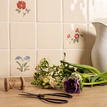 Floral Collection Forget-Me-Not Tubelined - Hyperion Tiles