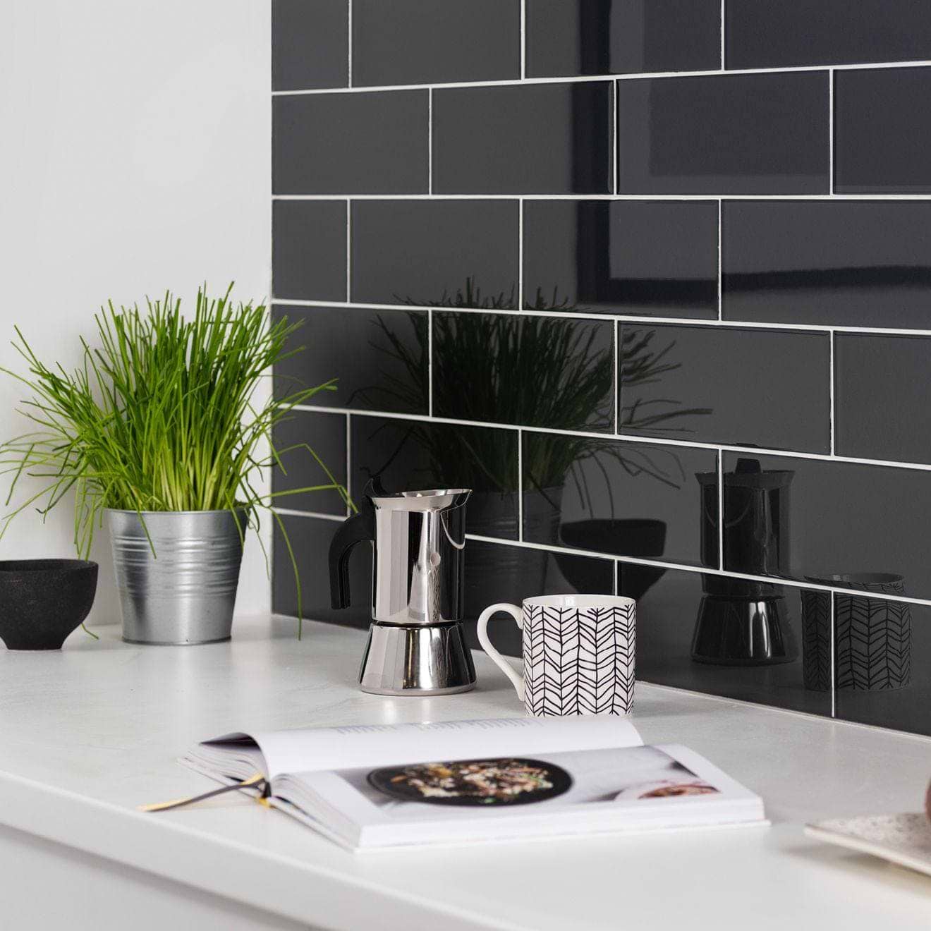 Hermes Metallica - Hyperion Tiles