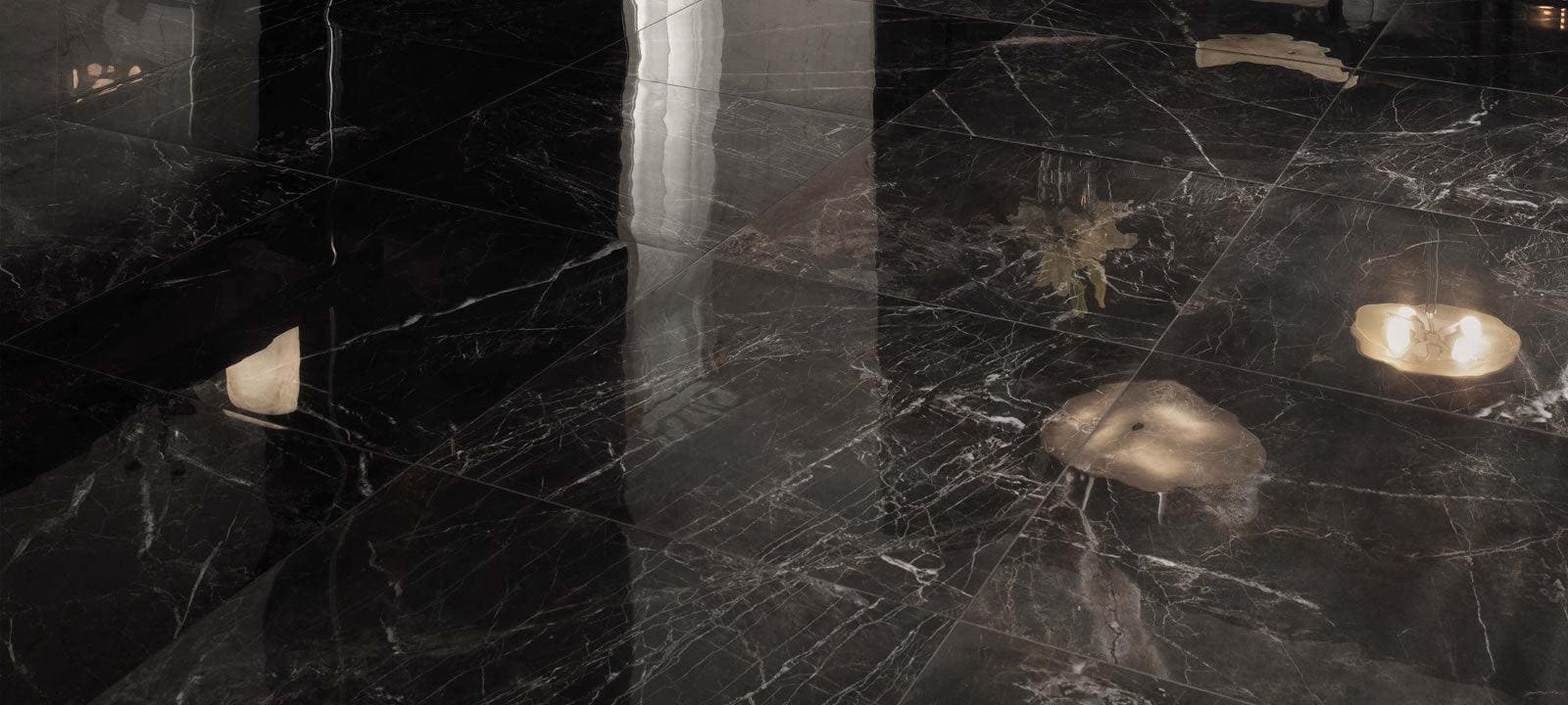 Marvel Noir Saint Laurent - Hyperion Tiles