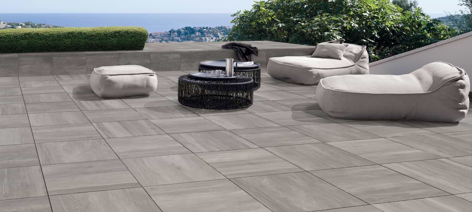 Travelling Outdoor – East Grey 20mm - Hyperion Tiles