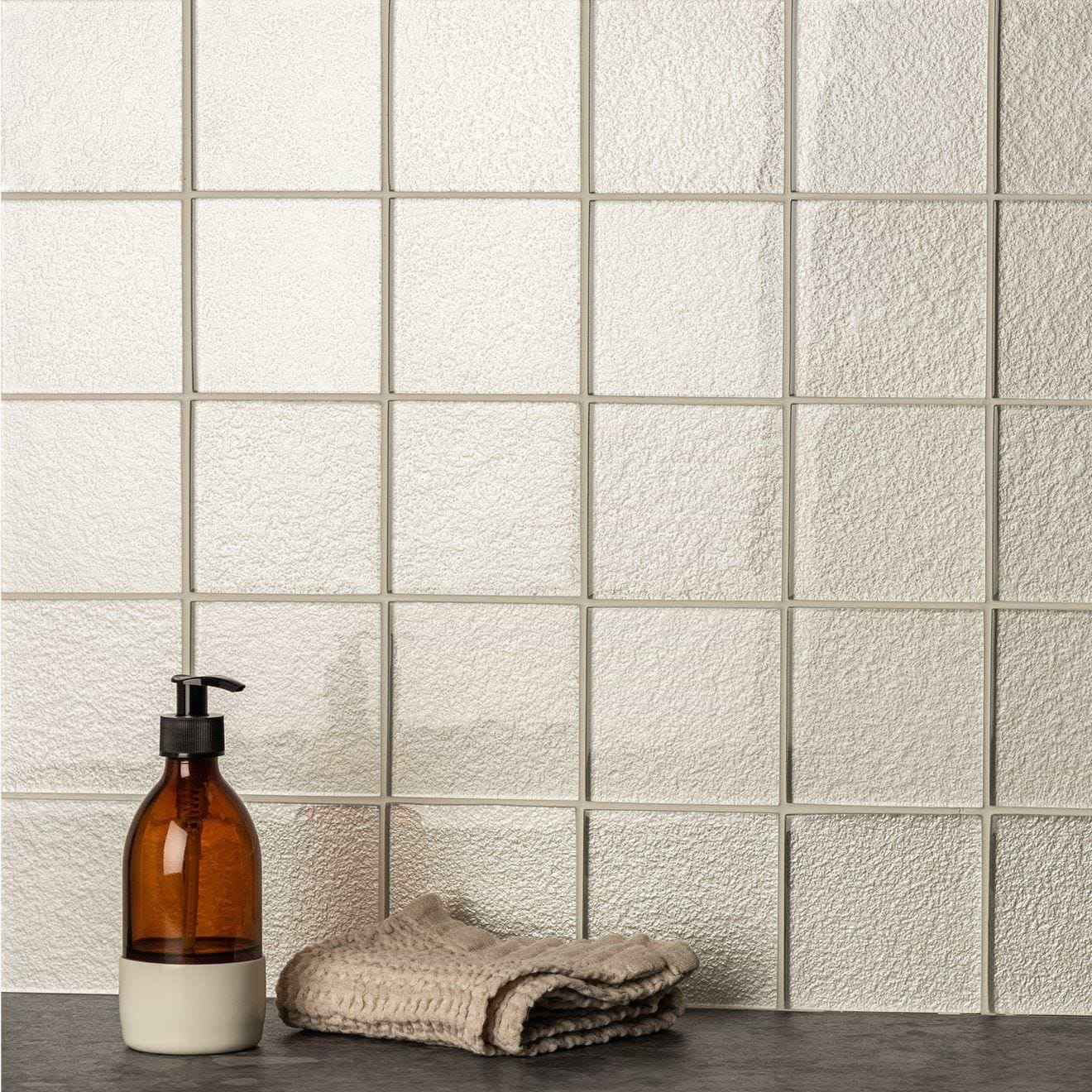 Triton Metallica Glass - Hyperion Tiles