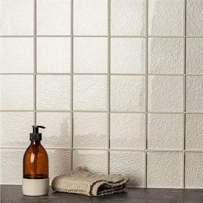 Triton Metallica Glass - Hyperion Tiles