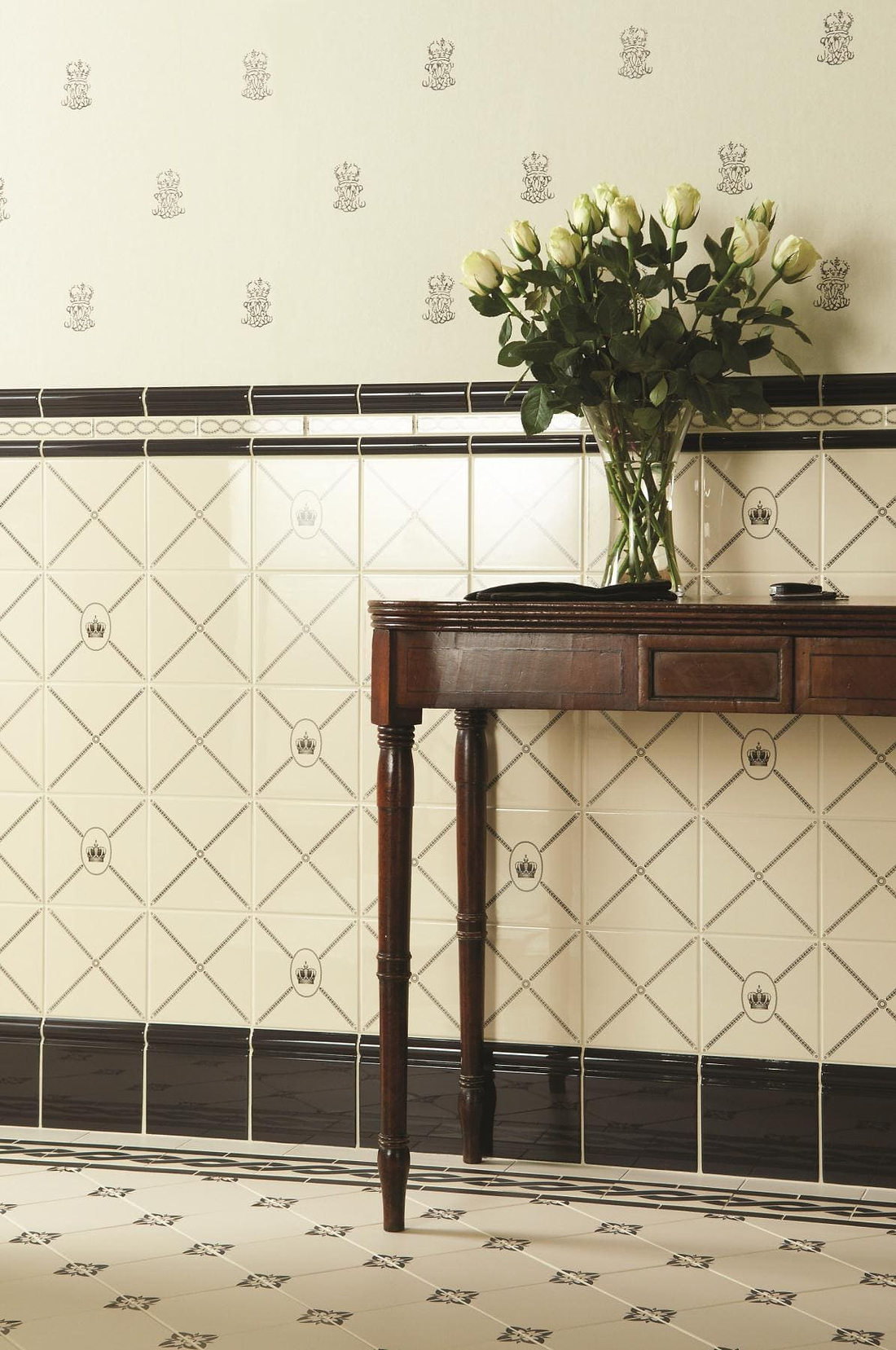 Twisted Trellis Border Charcoal Grey on Colonial White - Hyperion Tiles