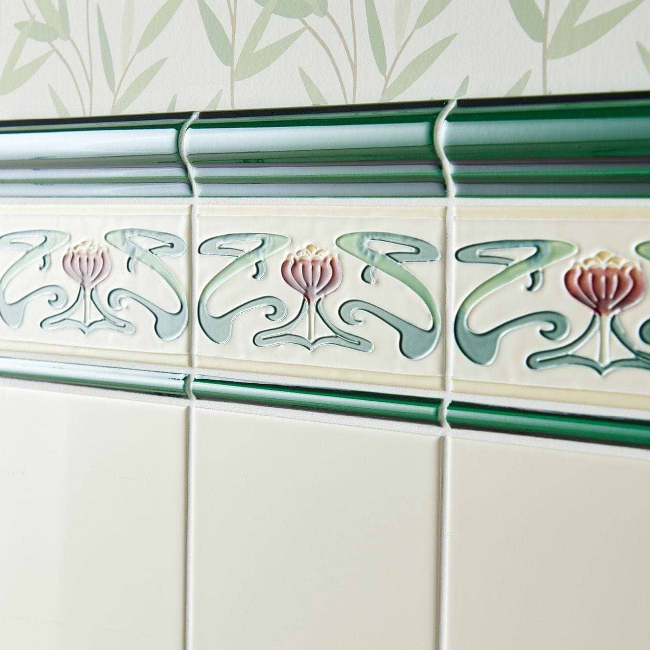 Victorian Green Omega Moulding - Hyperion Tiles