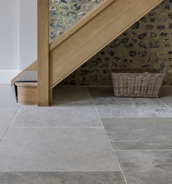Weltzner Limestone Satino Finish - Hyperion Tiles