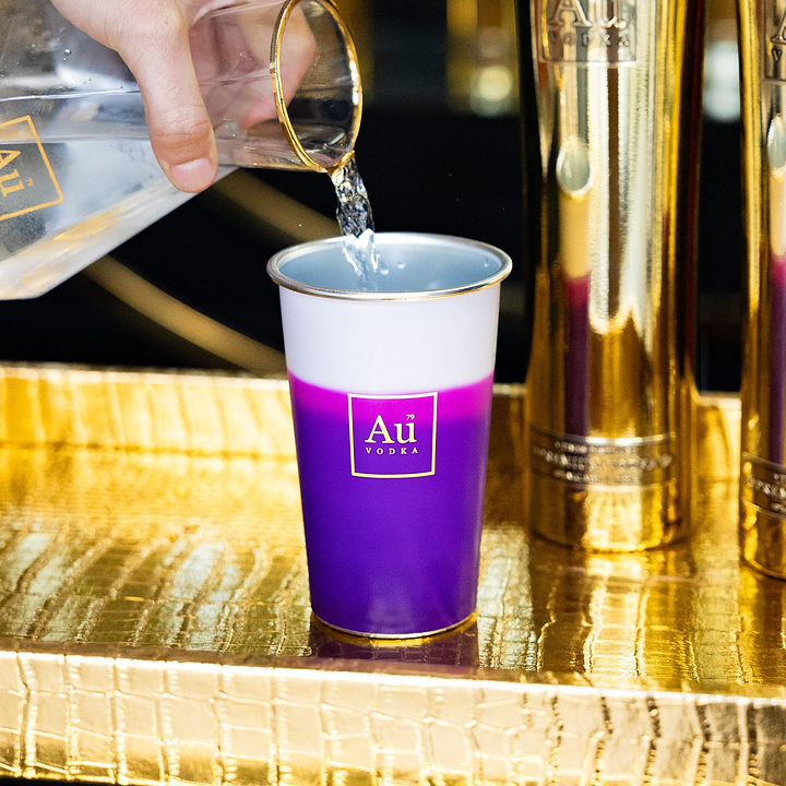 Au Vodka Color Changing Cup 4