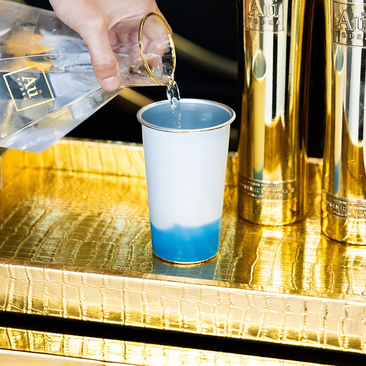 Au Vodka Color Changing Cup 8