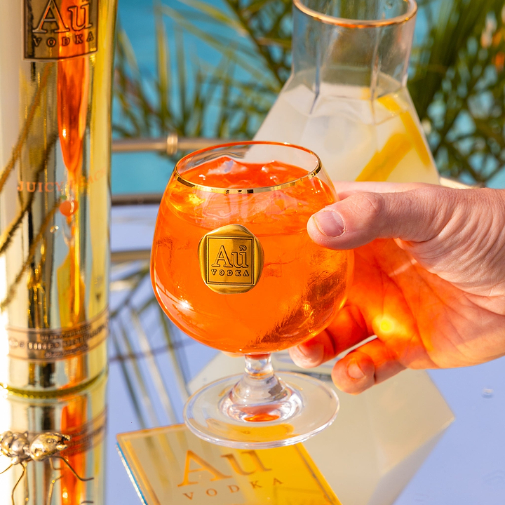 Au Stamp Glass