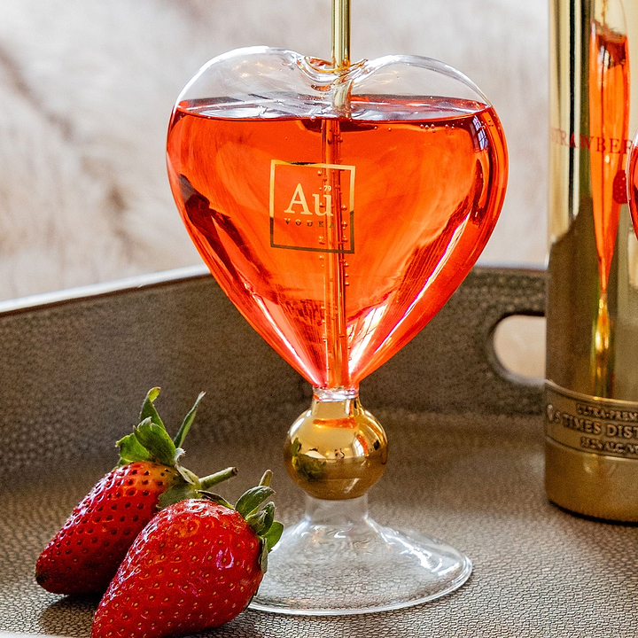Au Vodka Heart Glass 3