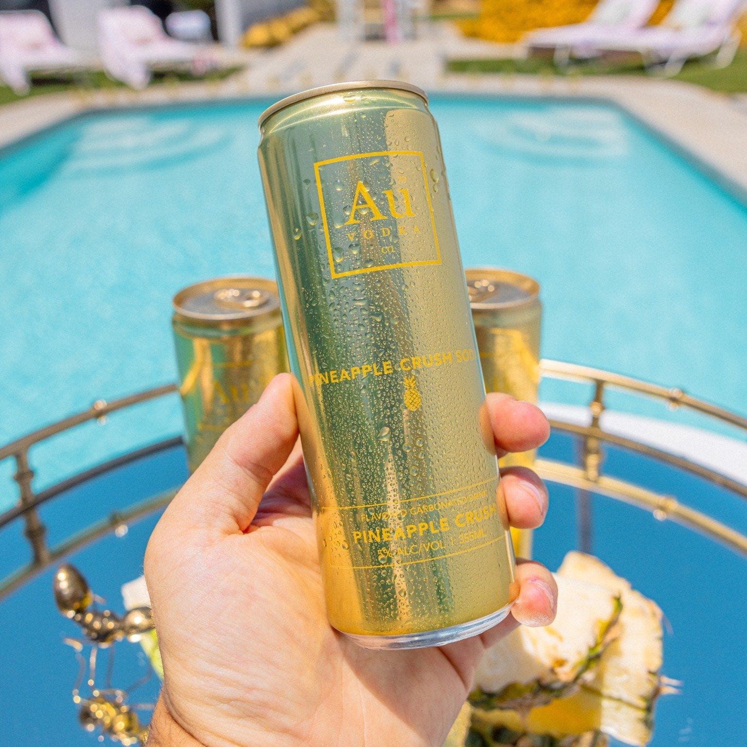 Au Vodka Pineapple Crush Pre-Mixed Cans