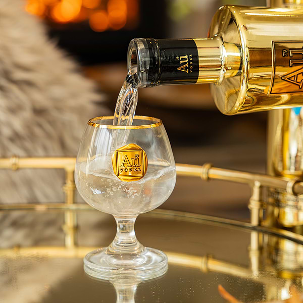 Au Stamp Glass