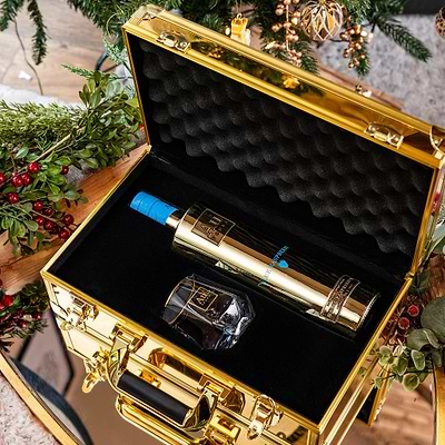 Au Vodka VIP Briefcase Set