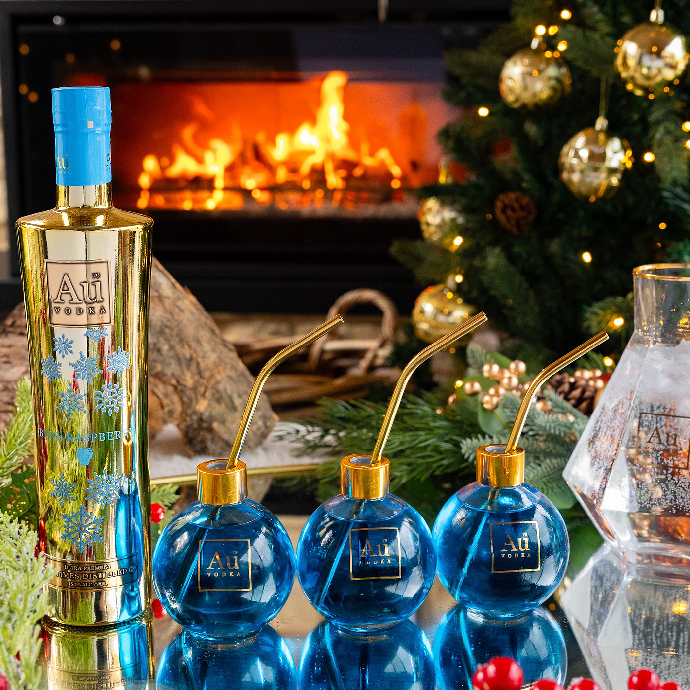 Au Vodka Christmas Edition 70cl & Bauble Set