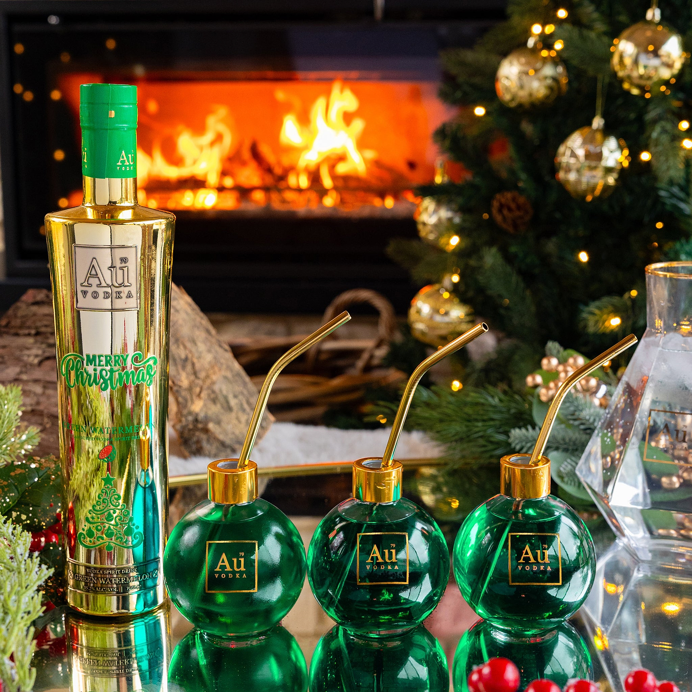 Au Vodka Christmas Edition 70cl & Bauble Set