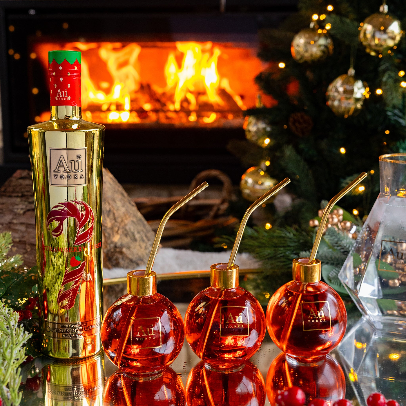 Au Vodka Christmas Edition 70cl & Bauble Set
