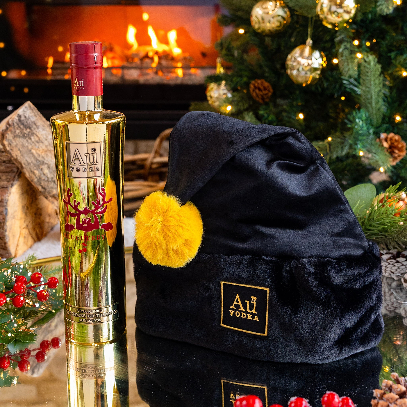 Au Vodka Christmas Edition 70cl & Christmas Hat